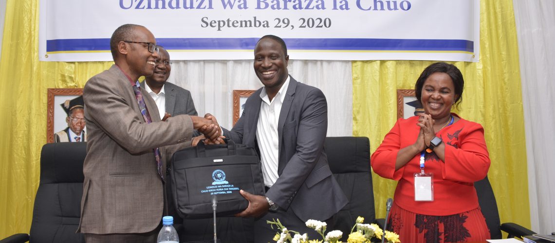 induction-workshop-for-the-new-council-members-and-105th-council-meeting